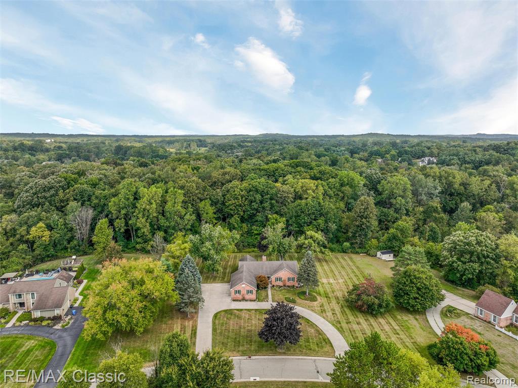 4150 Heatherwood Drive, Commerce Twp, MI 48382 — Photo 42