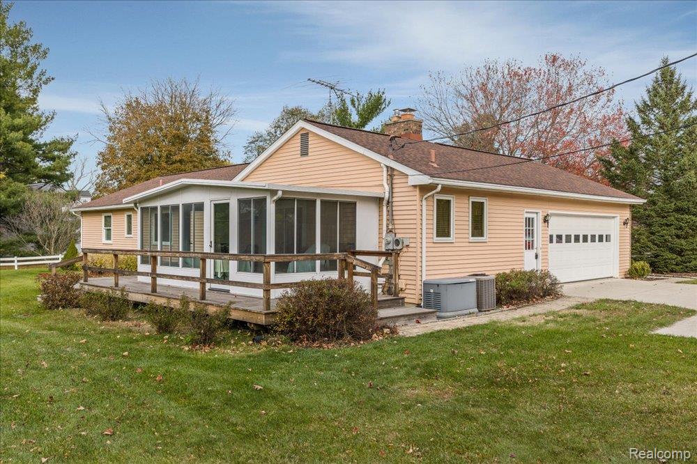 5618 Ann Arbor Saline Road, Saline, MI 48176 — Photo 46