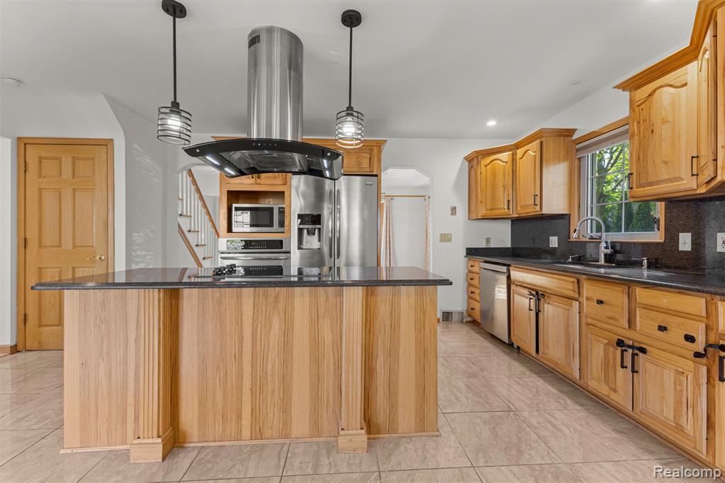 411 S Lafayette Street, Dearborn, MI 48124 — Photo 13