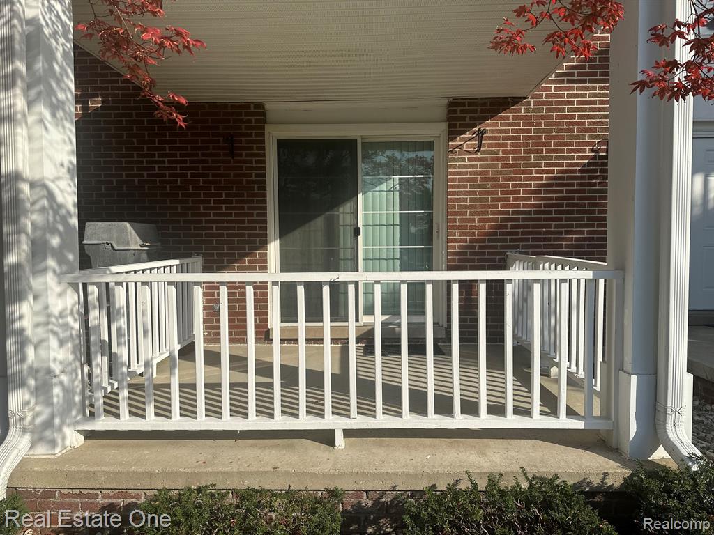 1748 HARRISON Avenue, D-1, Trenton, MI 48183 — Photo 2