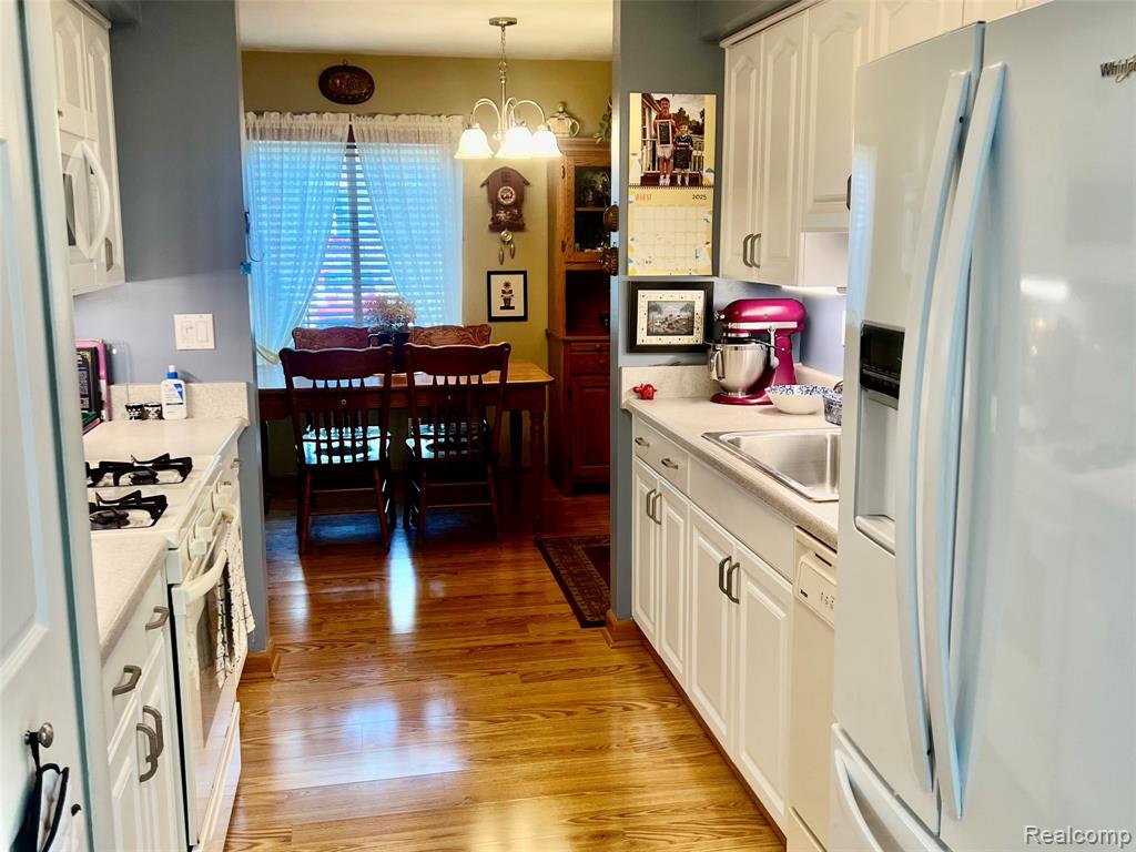 1834 Wickham Street, Royal Oak, MI 48073 — Photo 14
