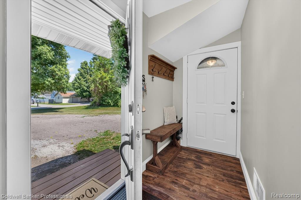 43 Hartley Street, Lapeer, MI 48446 — Photo 30