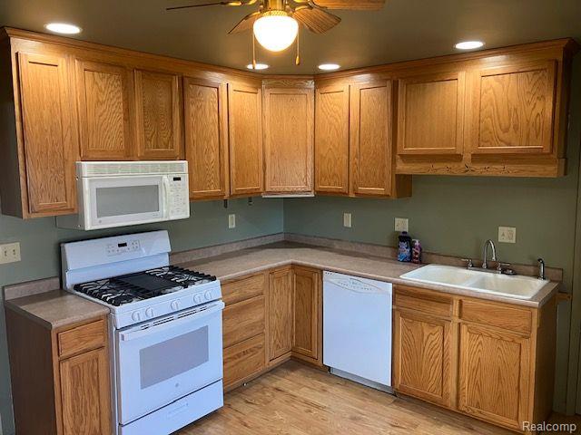 363 NELSON Street, Harbor Beach, MI 48441 — Photo 13
