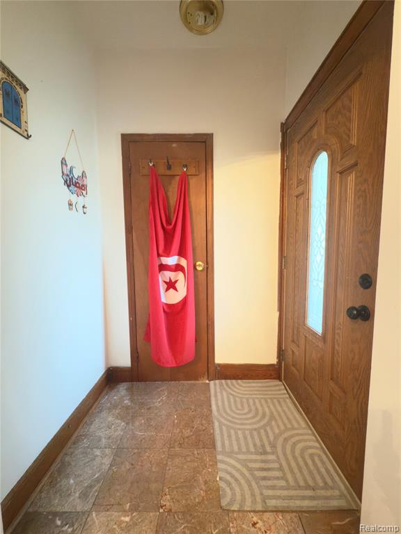 6939 Appoline Street, Dearborn, MI 48126 — Photo 5