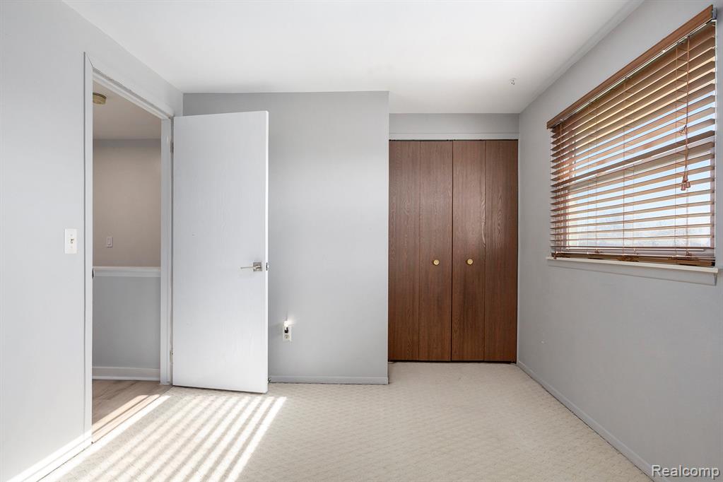 43726 Stuart Drive, Canton, MI 48187 — Photo 18