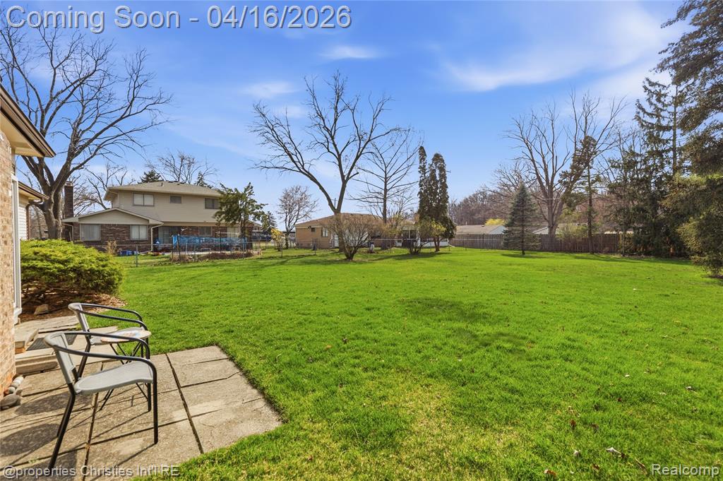 18231 Stamford Street, Livonia, MI, 48152