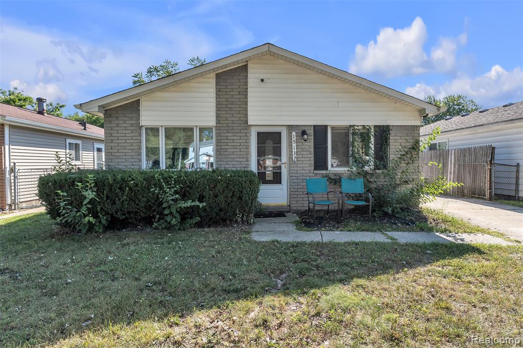 15131 Beech Daly Road, Taylor, MI 48180