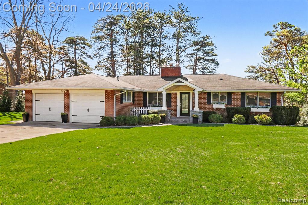 1085 Abseguami Trail, Lake Orion, MI 48362 — Photo 4
