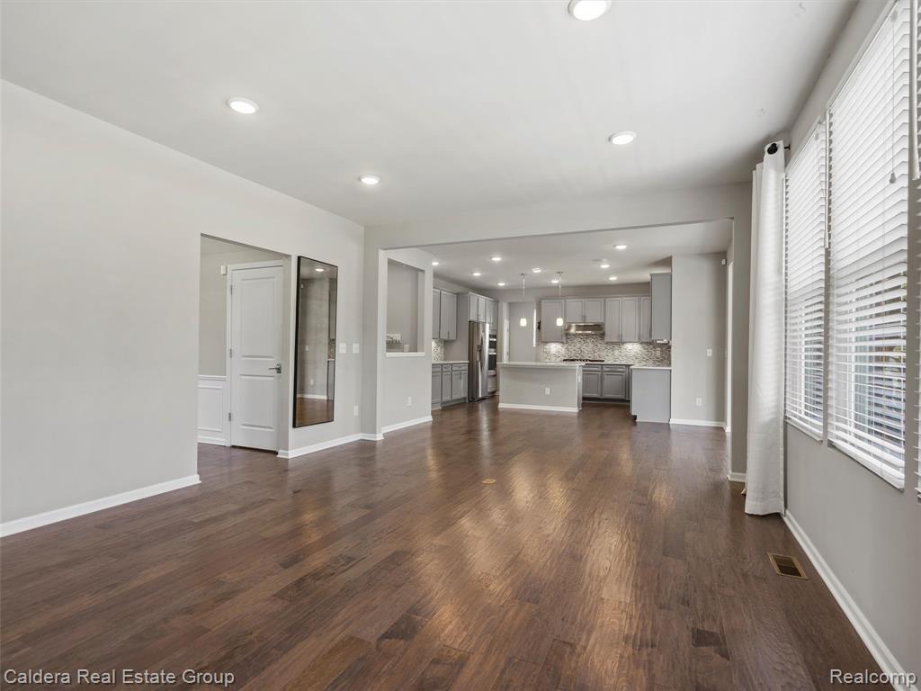 4132 Walcott Drive, Lake Orion, MI — Photo 20