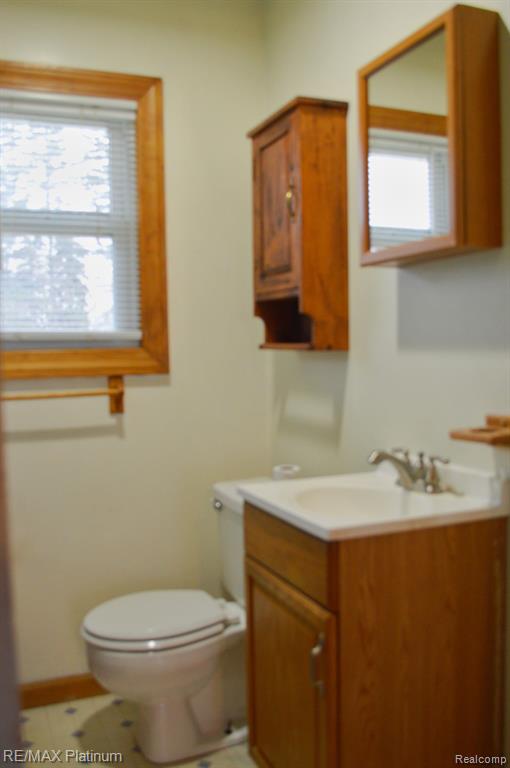6119 TORREY Road, Flint, MI 48507 — Photo 9