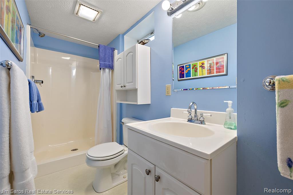 11113 Perch Lake Drive W, Cement City, MI 49233 — Photo 31