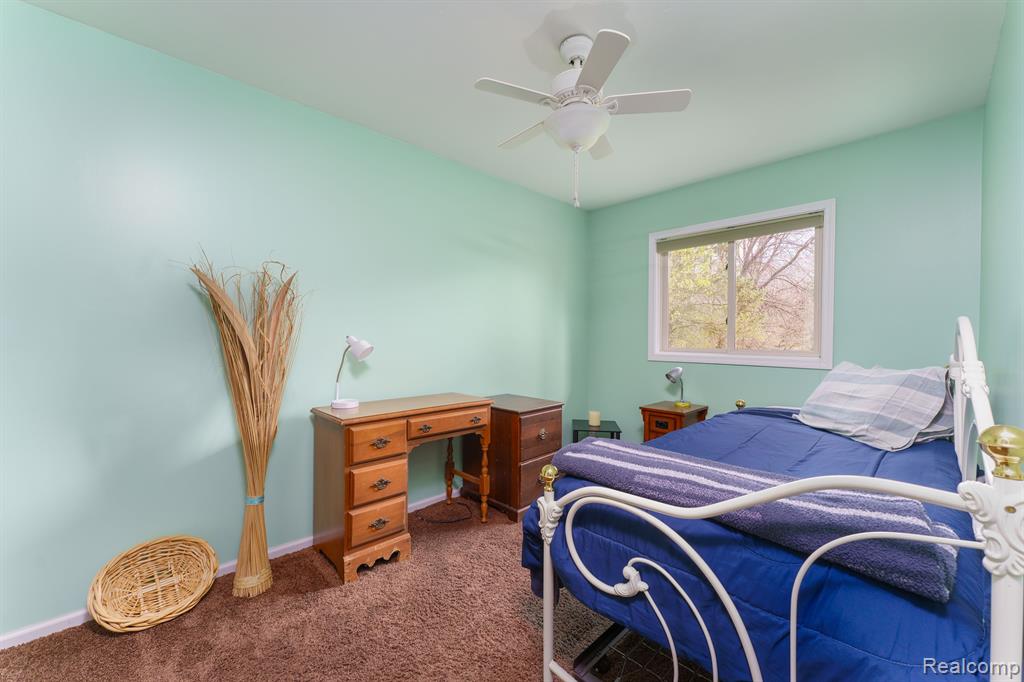 9333 W COON LAKE Road, Gregory, MI 48137 — Photo 18