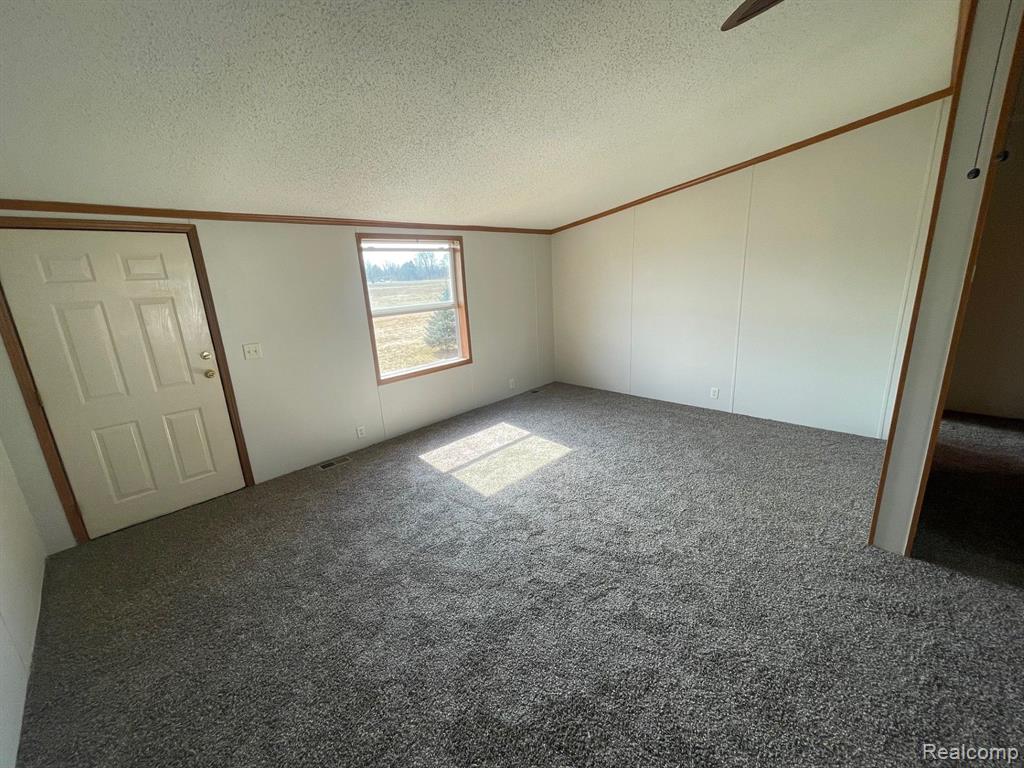 50 Somerset Street, Swartz Creek, MI 48473 — Photo 8