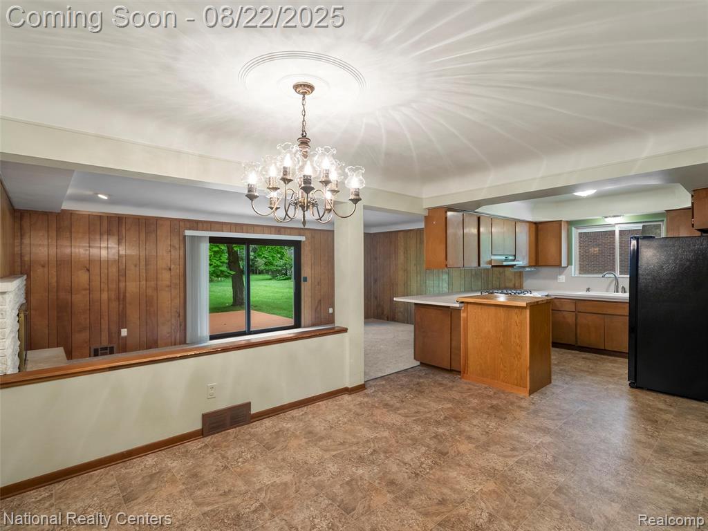 6525 Norton Drive, Troy, MI 48085 — Photo 6