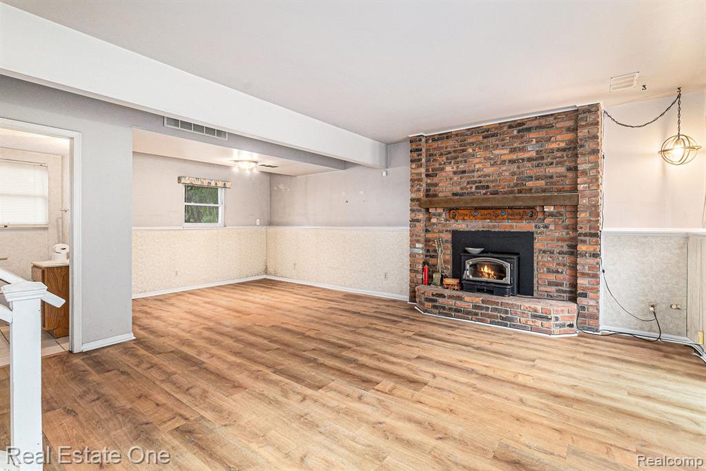 8830 SKYLANE Drive, Brighton, MI 48114 — Photo 13