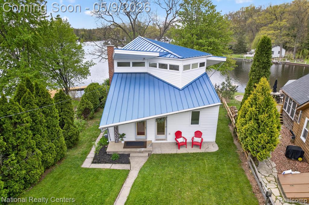 11505 Sunset Boulevard, Pinckney, MI 48169