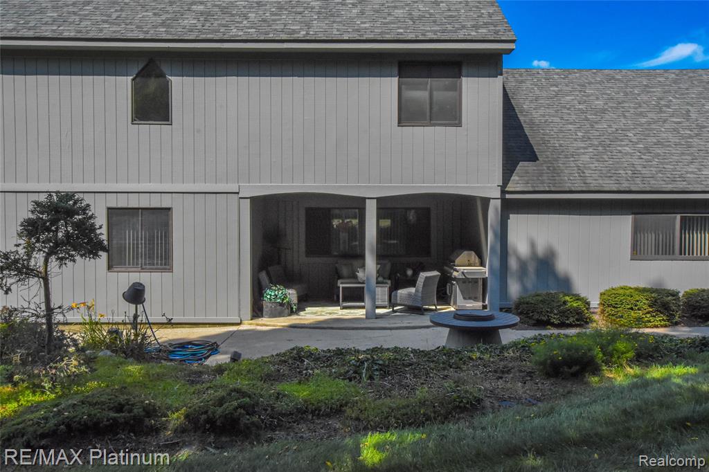 5160 Fenton Road, Fenton, MI 48430 — Photo 14