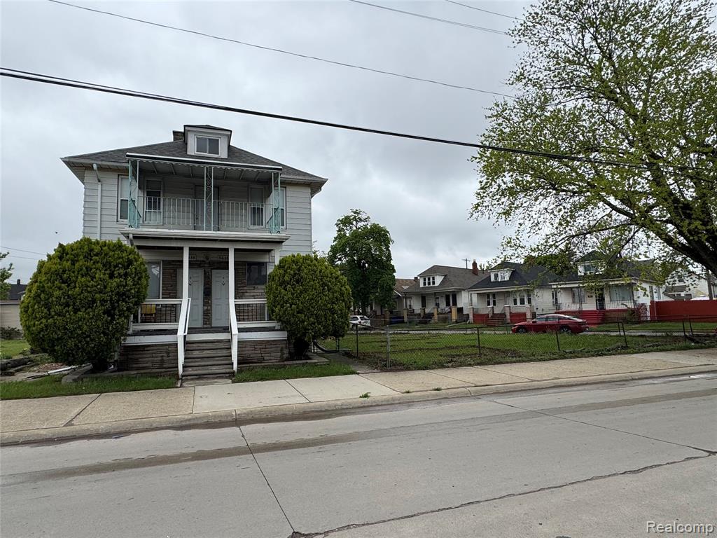 9633 Buffalo Street, Hamtramck, MI 48212 — Photo 4
