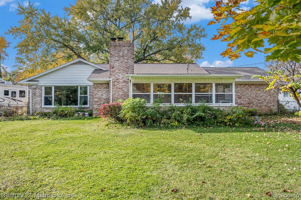 4413 OLD CARRIAGE Road, Flint, MI 48507 — Photo 23