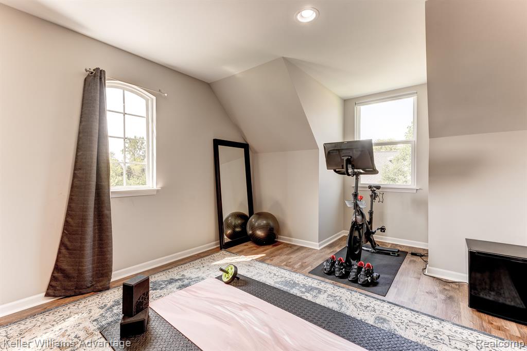 124 Shannon Partin Boulevard, South Lyon, MI 48178 — Photo 41