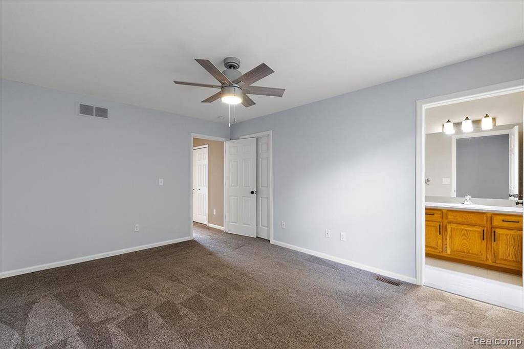 5390 Plantation Drive, Commerce Twp, MI 48382 — Photo 44