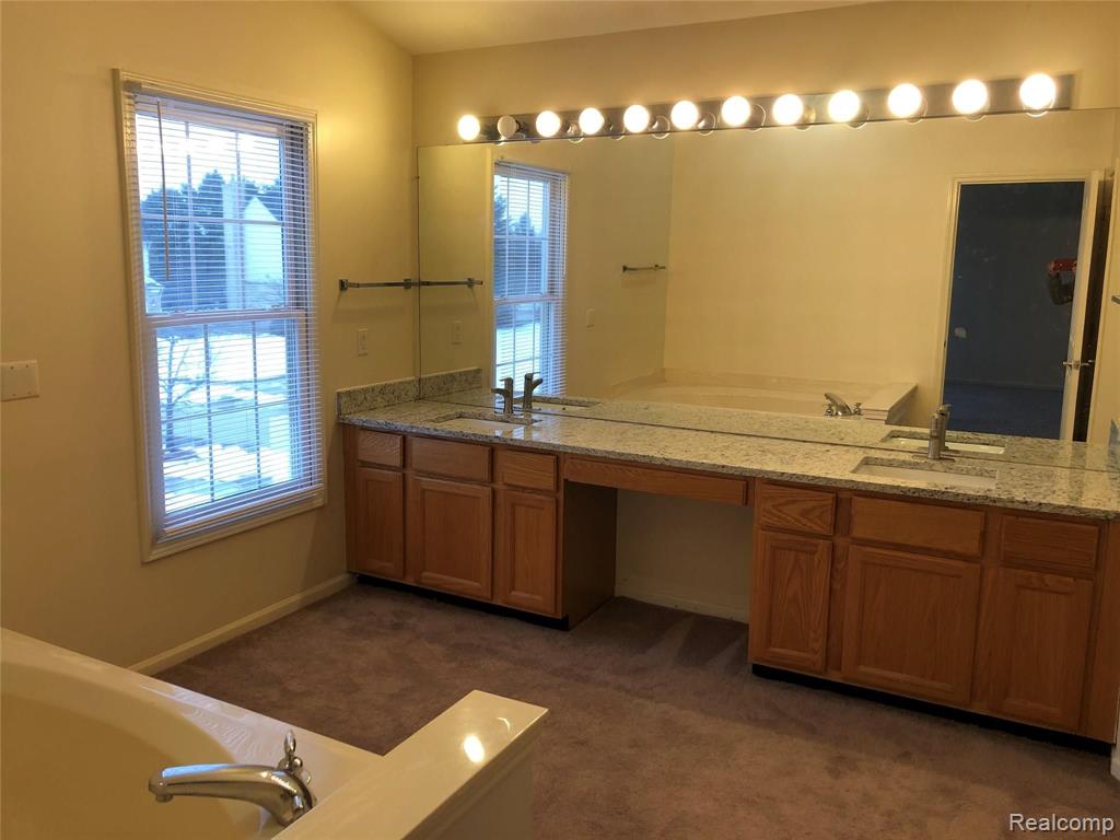 45373 SEABROOK, Canton, MI 48188 — Photo 16