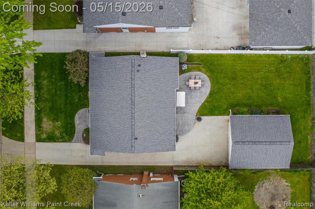 410 N Batchewana Street, Clawson, MI — Photo 31