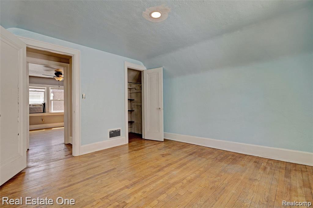 86 Marquette Street, Pontiac, MI 48342 — Photo 22