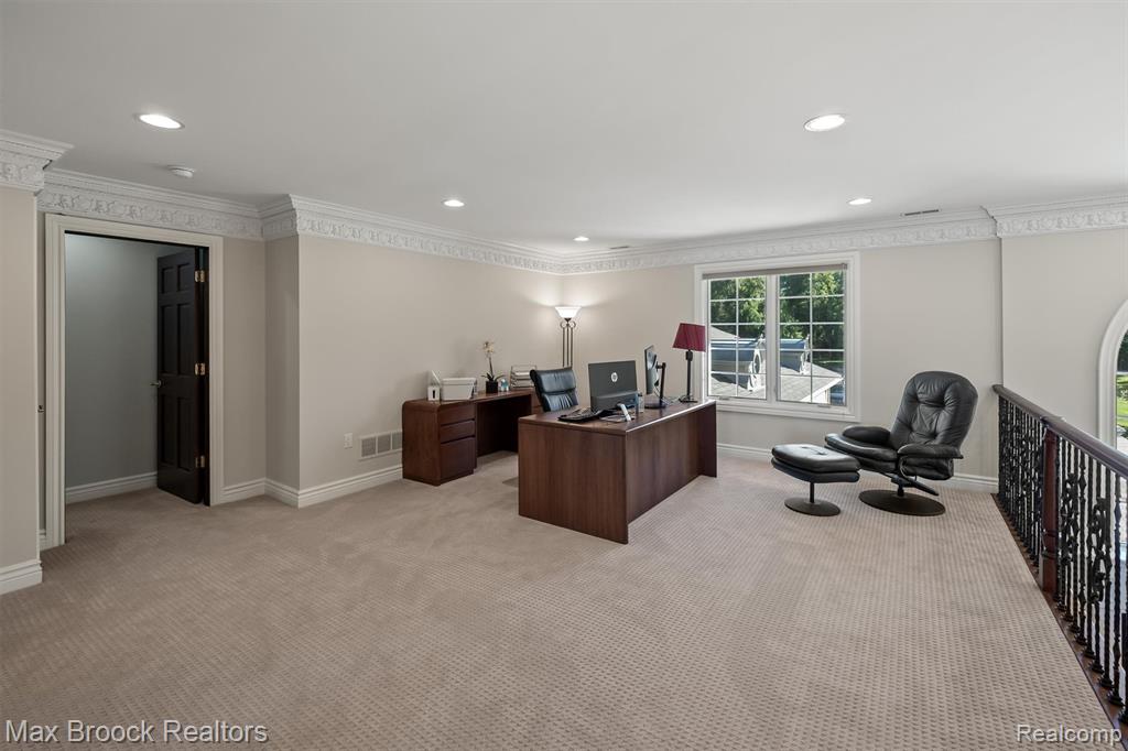 4764 Dow Ridge Road, Orchard Lake Village, MI 48324 — Photo 41