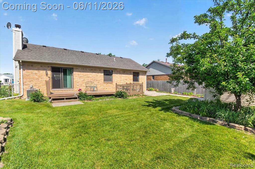 15125 Churchill Street, Southgate, MI 48195 — Photo 34