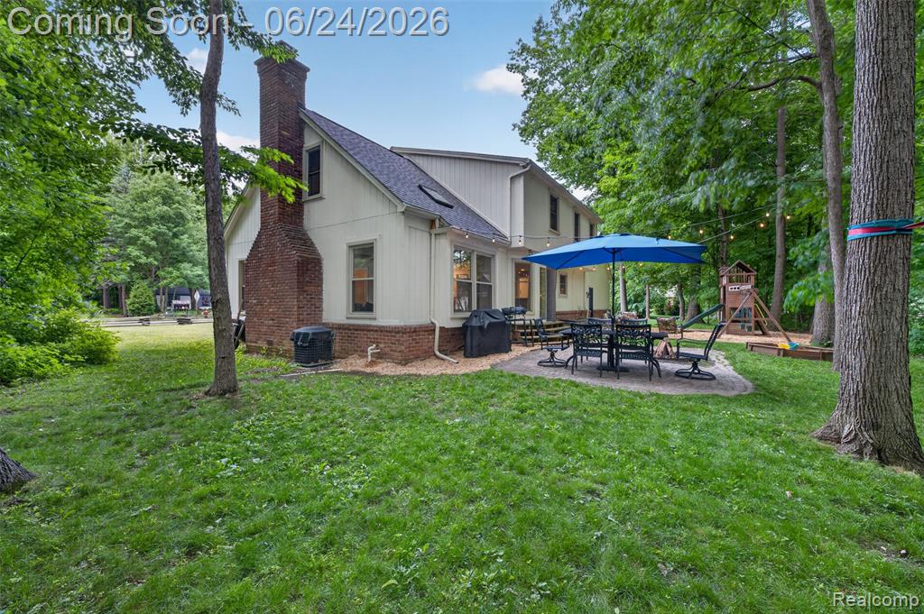 7556 Olde Sturbridge Trail, Clarkston, MI 48348 — Photo 34