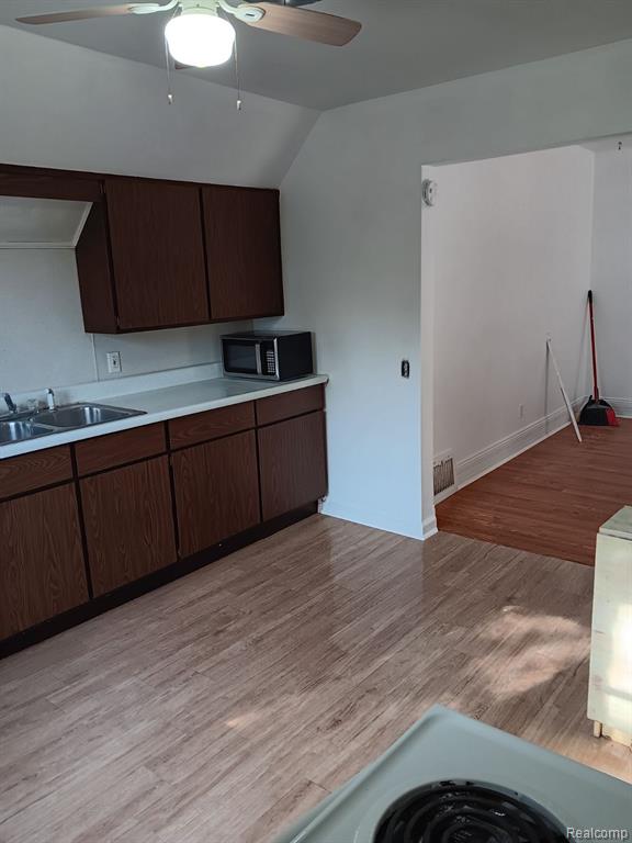 415 W State Street, Corunna, MI 48817 — Photo 18