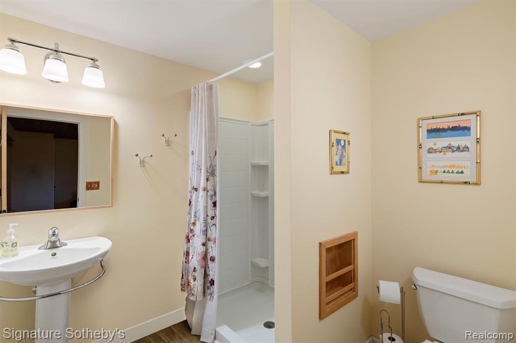4893 HIGH MEADOW Lane, Ann Arbor, MI 48103 — Photo 28