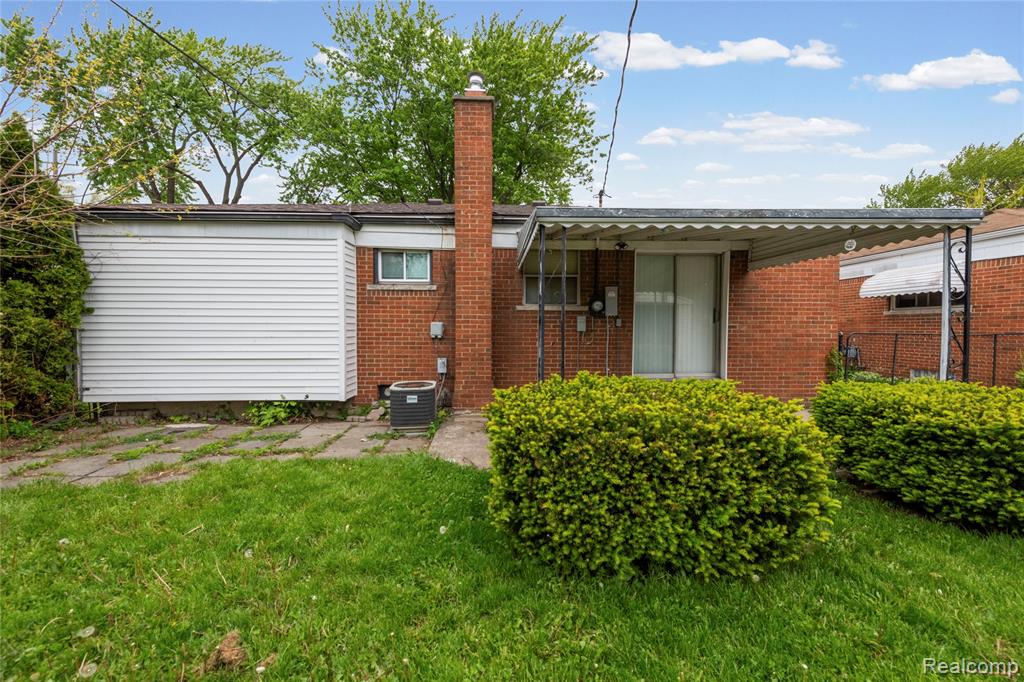 7218 Superior, Center Line, MI 48015 — Photo 23