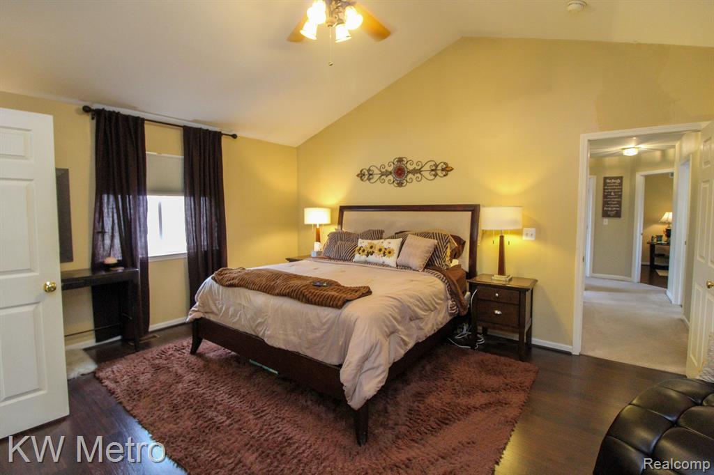 47037 REENE Drive, Belleville, MI 48111 — Photo 34