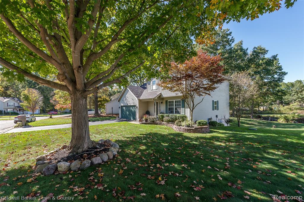 9305 Appleview Court, Brighton, MI 48116 — Photo 52