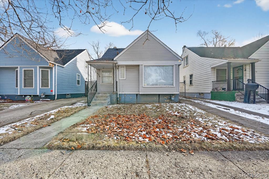 9178 Sussex Street, Detroit, MI 48228 — front exterior