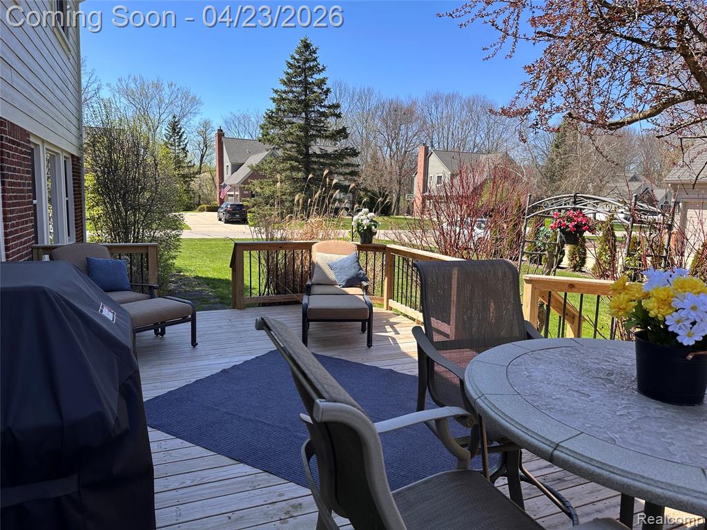 3915 Winslow Drive, Auburn Hills, MI 48326 — Photo 15