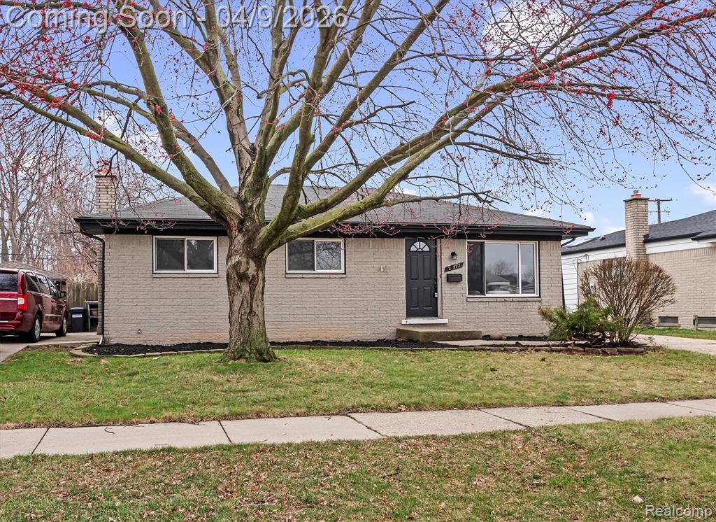 27577 Larry Street, Roseville, MI 48066 — Photo 3