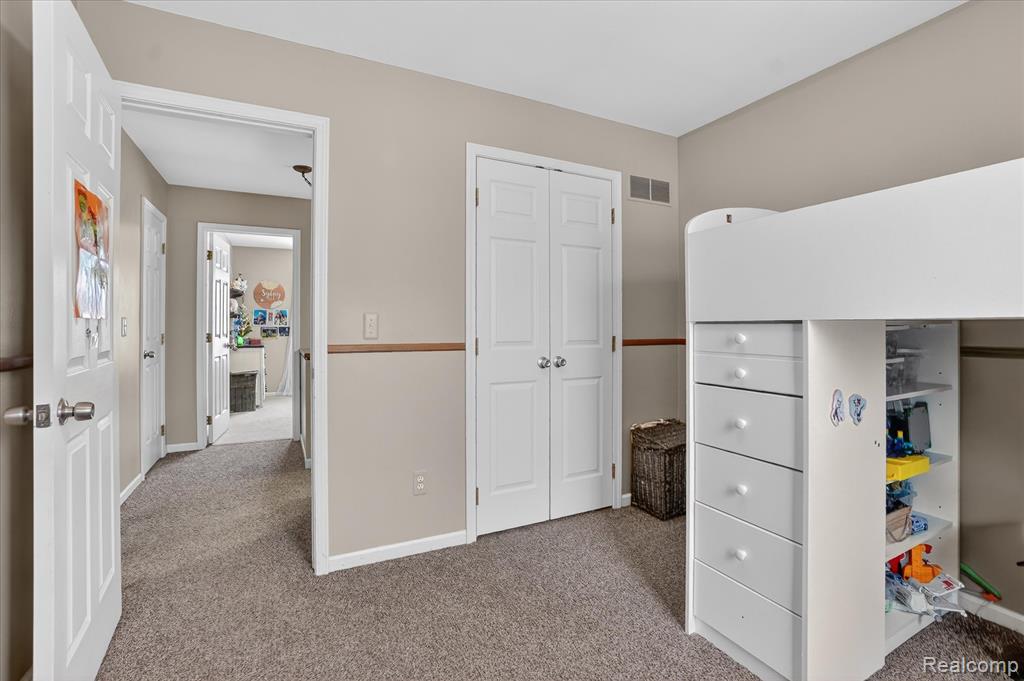 8051 Rose Lane, Goodrich Vlg, MI — Photo 23