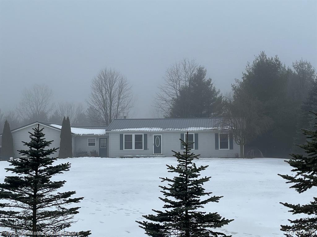 8036 ARENDT Road, Melvin, MI 48454 — Photo 2