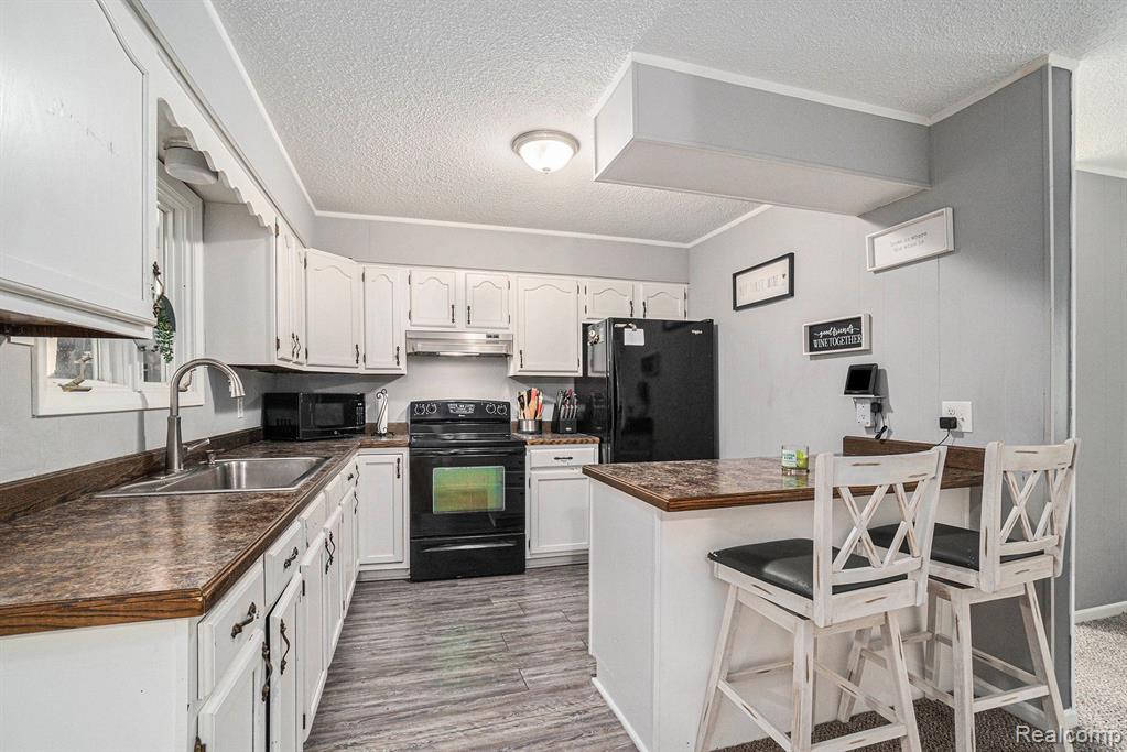 9968 MARSHALL Road, Birch Run, MI 48415 — Photo 3