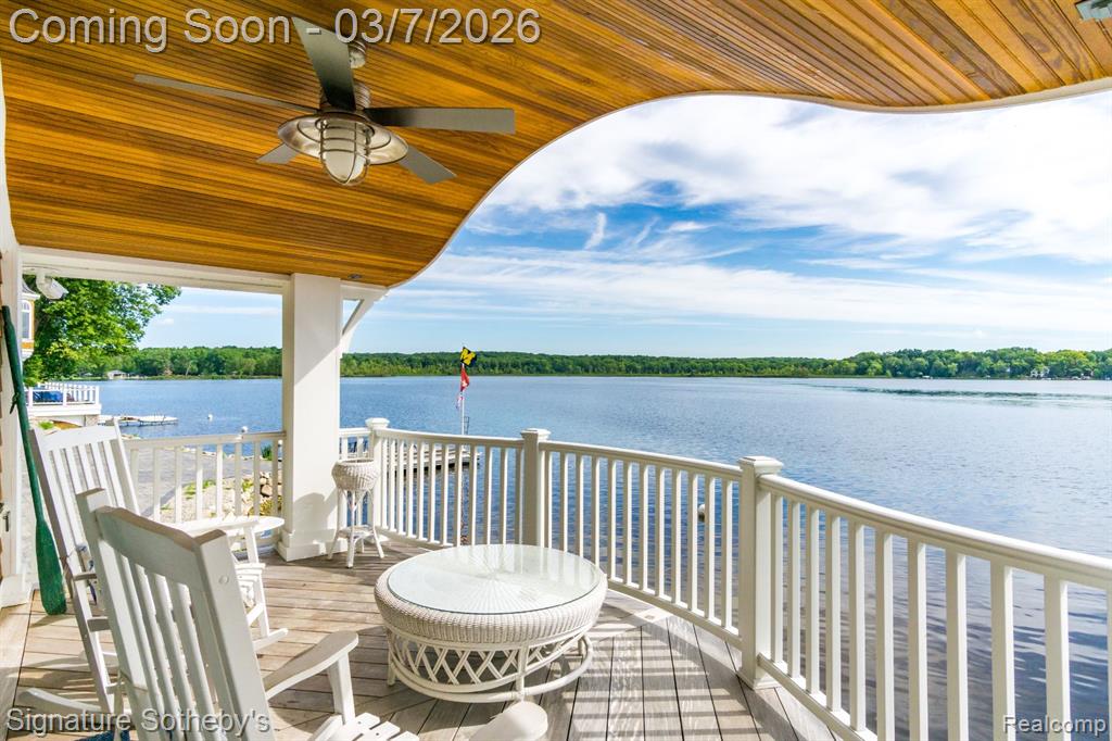 14625 Edgewater Drive, Gregory, MI 48137 — Photo 38