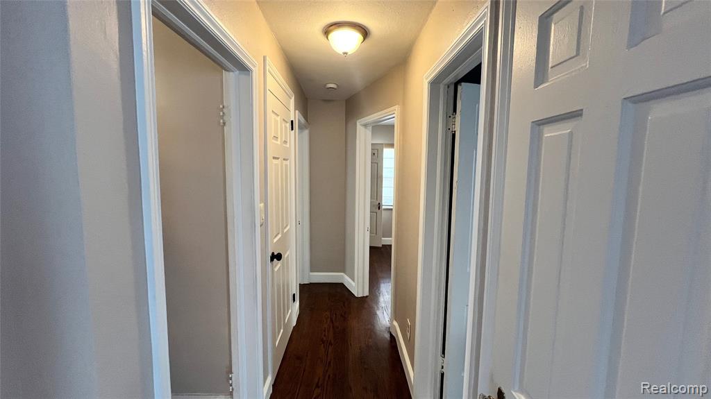 10185 Beaconsfield Street, Detroit, MI 48224 — Photo 12