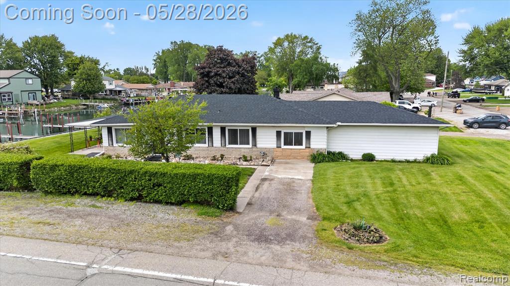 29886 Pointe Drive, Rockwood, MI — Photo 45