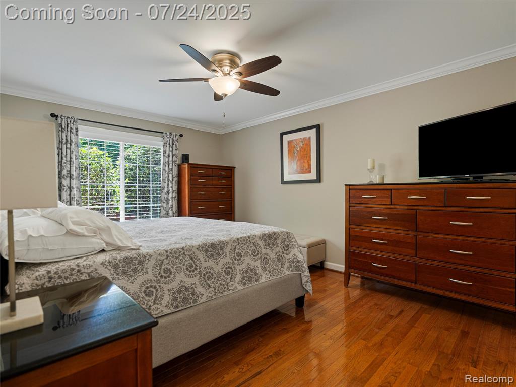 320 James Circle, Royal Oak, MI 48067 — Photo 11