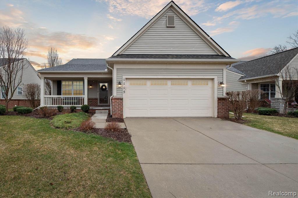 1115 PADDOCK Drive, South Lyon, MI 48178 — Photo 2