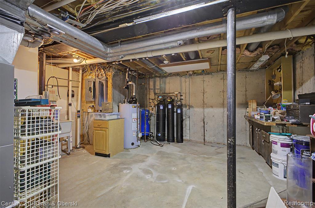 11349 Philway Court, Brighton, MI 48114 — Photo 37