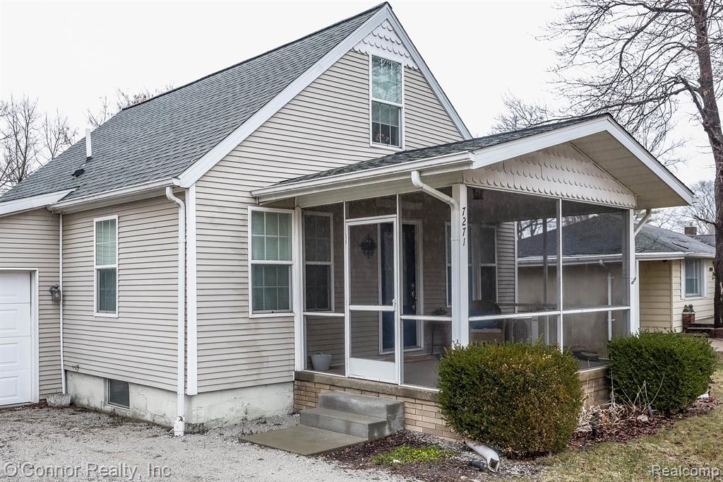 7271 Lakewood Road, Lexington, MI 48450 — Photo 2