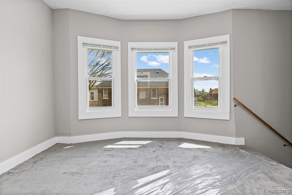 3010 Montclair Street, Detroit, MI 48214 — Photo 33